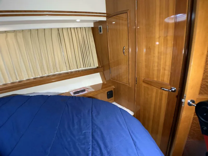 Slide: The Image of Carver Yachts 56 Voyager 2006 - 80