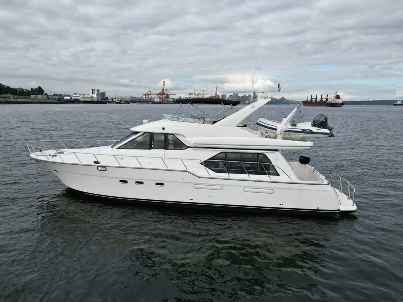 The Image of Bayliner 5288 2000 - 0