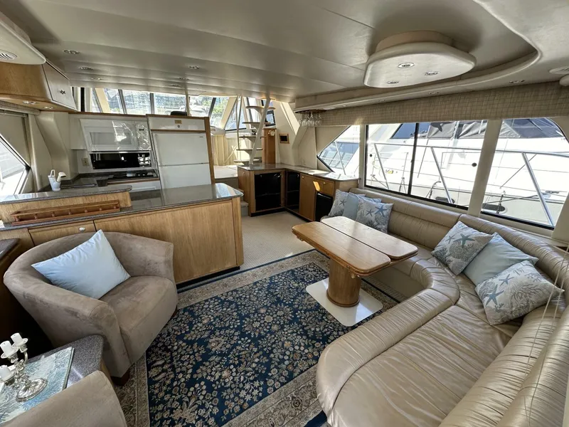 Slide: The Image of Bayliner 5288 2000 - 21