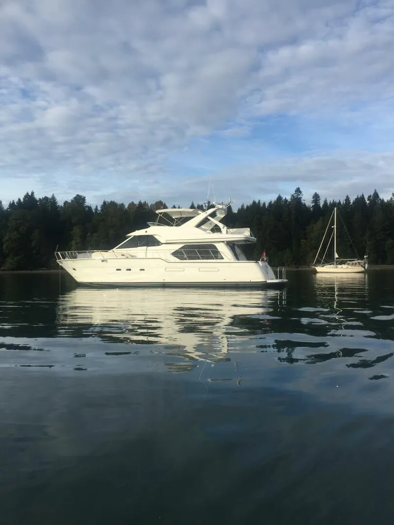 Slide: The Image of Bayliner 5288 2000 - 4