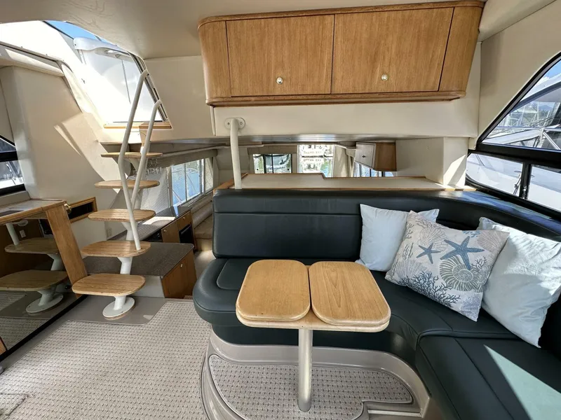 Slide: The Image of Bayliner 5288 2000 - 43