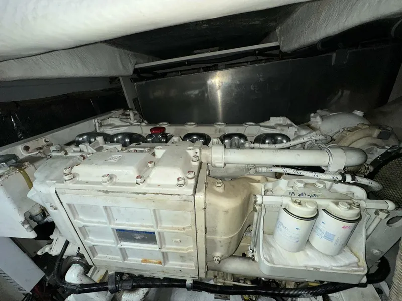 Slide: The Image of Bayliner 5288 2000 - 50