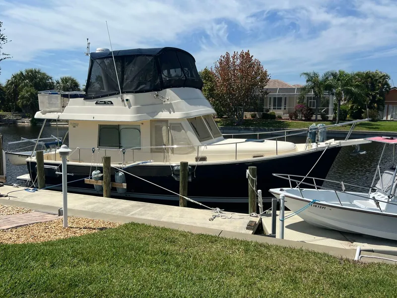 The Image of Mainship 34 2005 - 0