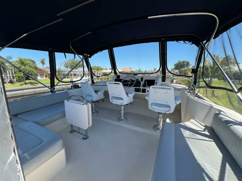 Slide: The Image of Mainship 34 2005 - 12