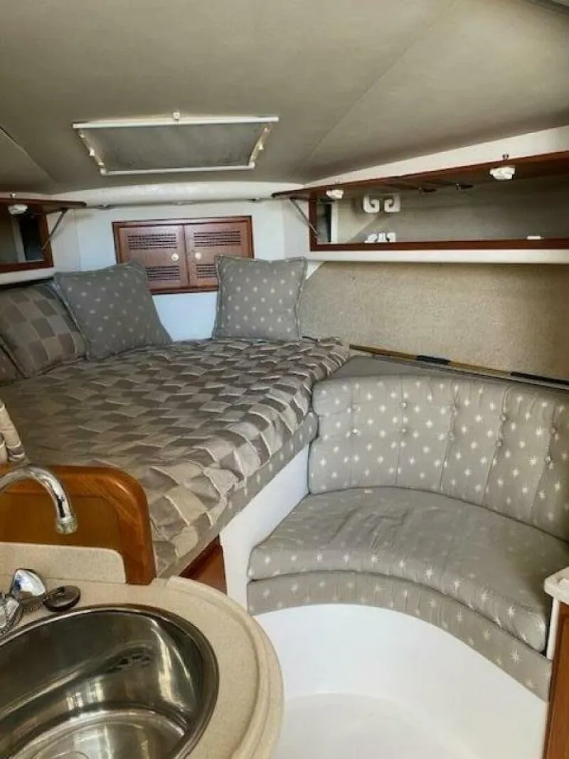 Slide: The Image of Cabo 35 Express 2000 - 33