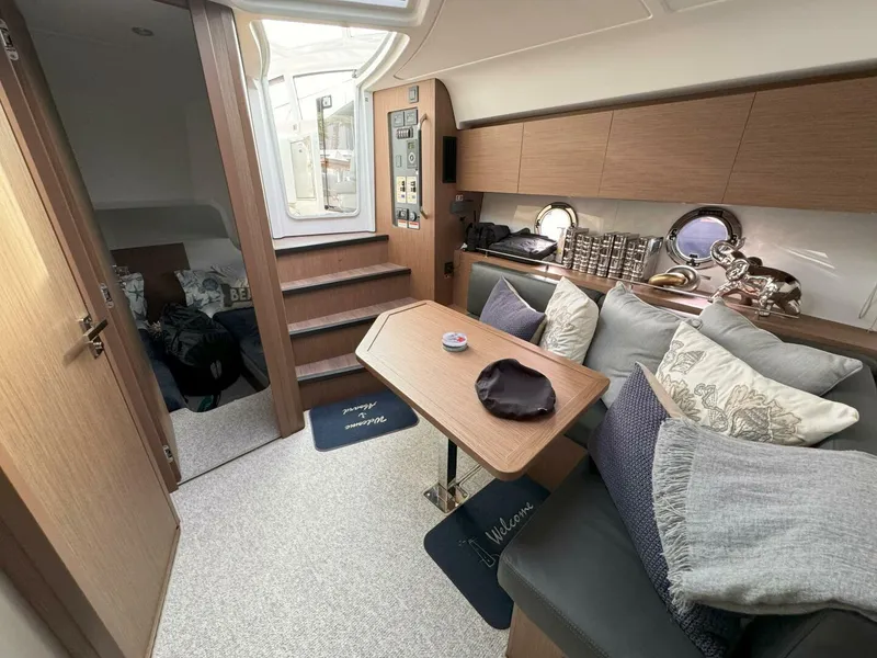 Slide: The Image of Beneteau Gran Turismo 40 2021 - 8