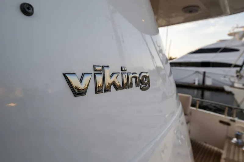 Slide: The Image of Viking 72 Princess Yacht 2002 - 16