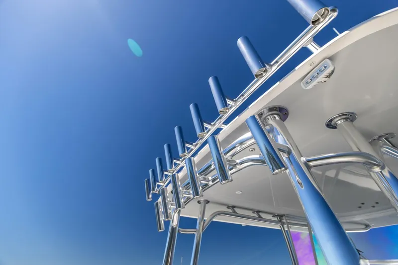 Slide: The Image of Contender 39 FA 2021 - 22
