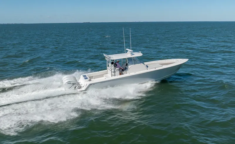 Slide: The Image of Contender 39 FA 2021 - 70
