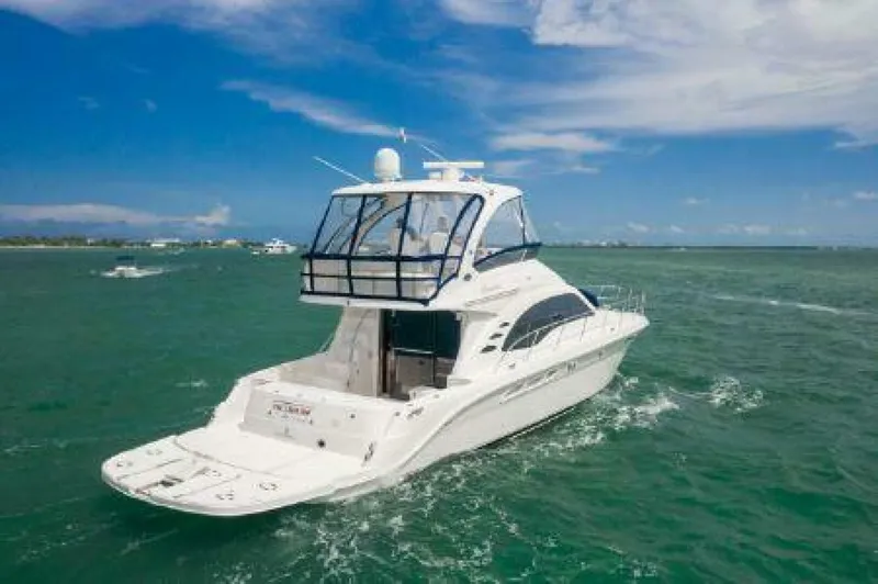 Slide: The Image of Sea Ray 520 Sedan Bridge 2007 - 2