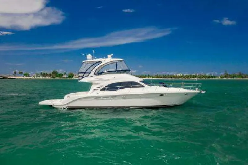 Slide: The Image of Sea Ray 520 Sedan Bridge 2007 - 7