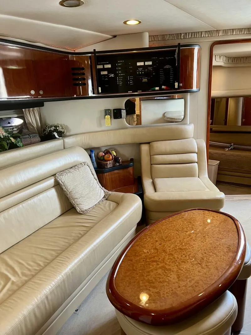 Slide: The Image of Sea Ray 46 Sundancer 2004 - 12
