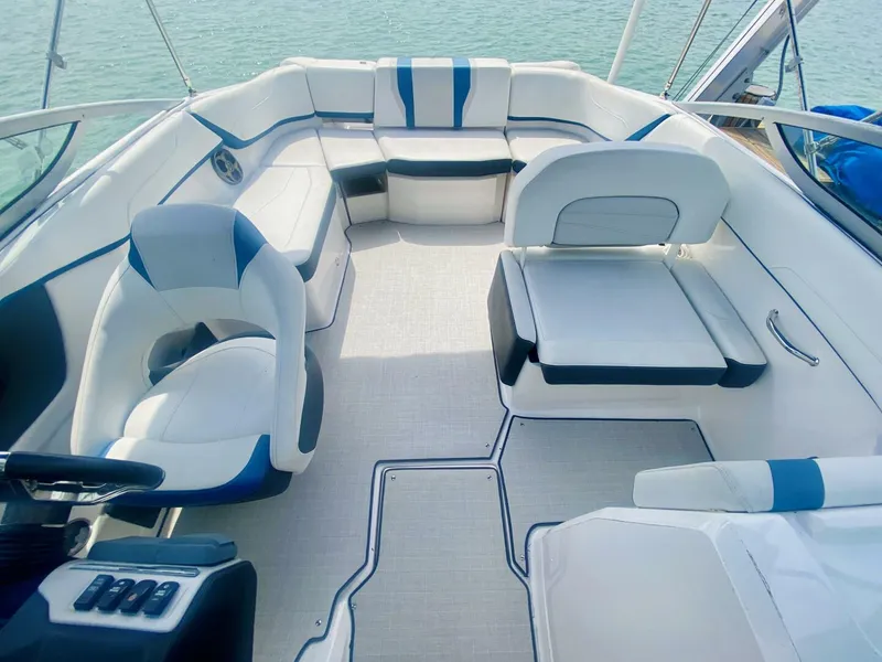 Slide: The Image of Regal 22 Fasdeck 2016 - 17