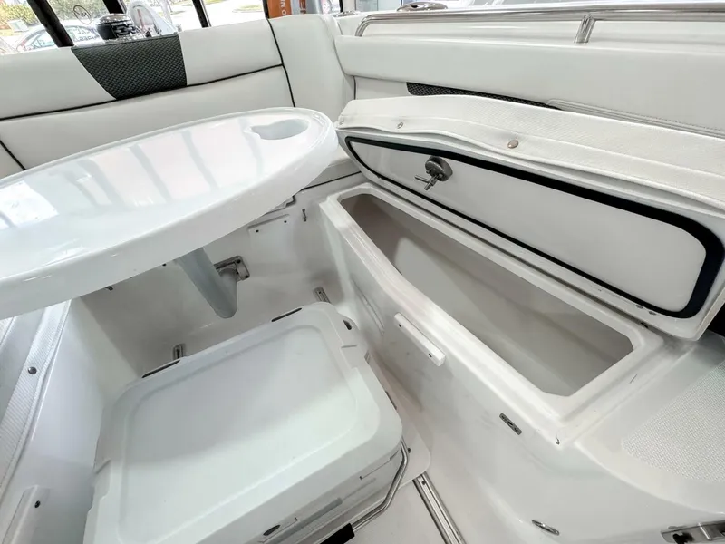 Slide: The Image of Wellcraft 263 Fisherman 2024 - 18