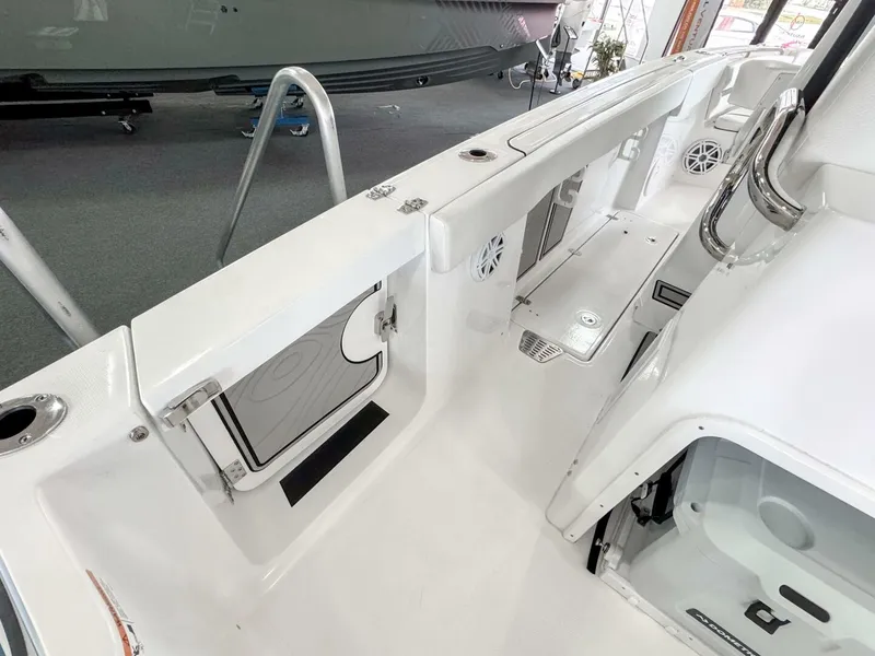 Slide: The Image of Wellcraft 263 Fisherman 2024 - 22