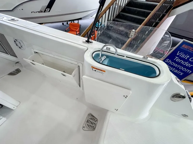 Slide: The Image of Wellcraft 263 Fisherman 2024 - 8