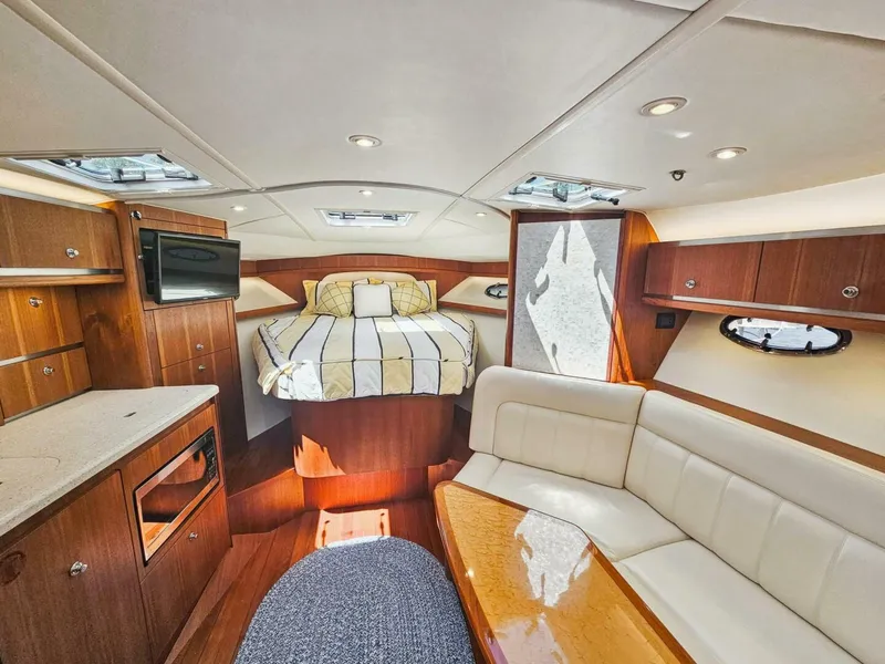Slide: The Image of Tiara 3200 Open 2006 - 16