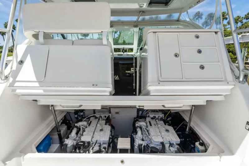 Slide: The Image of Tiara 3200 Open 2006 - 23