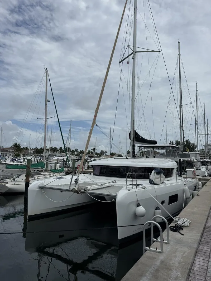 The Image of Lagoon Lagoon 42 2019 - 0