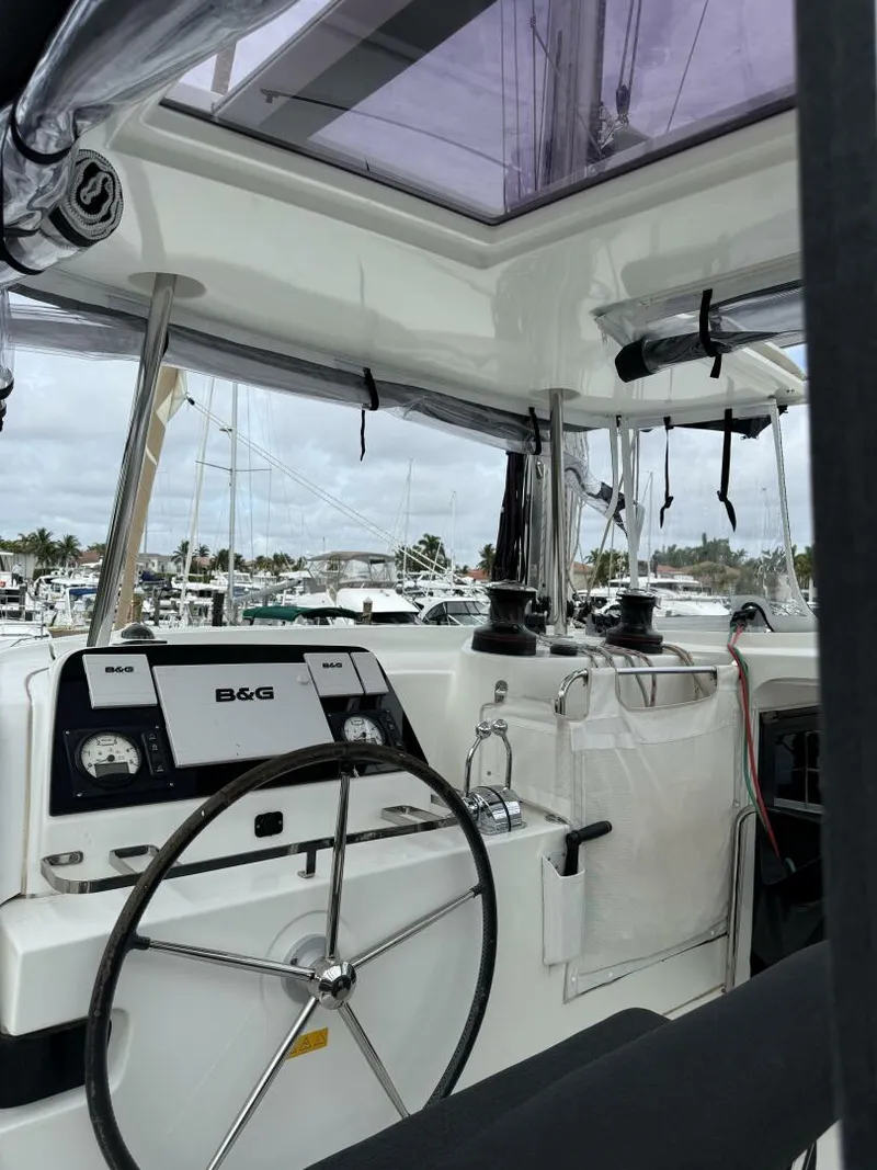 Slide: The Image of Lagoon Lagoon 42 2019 - 4