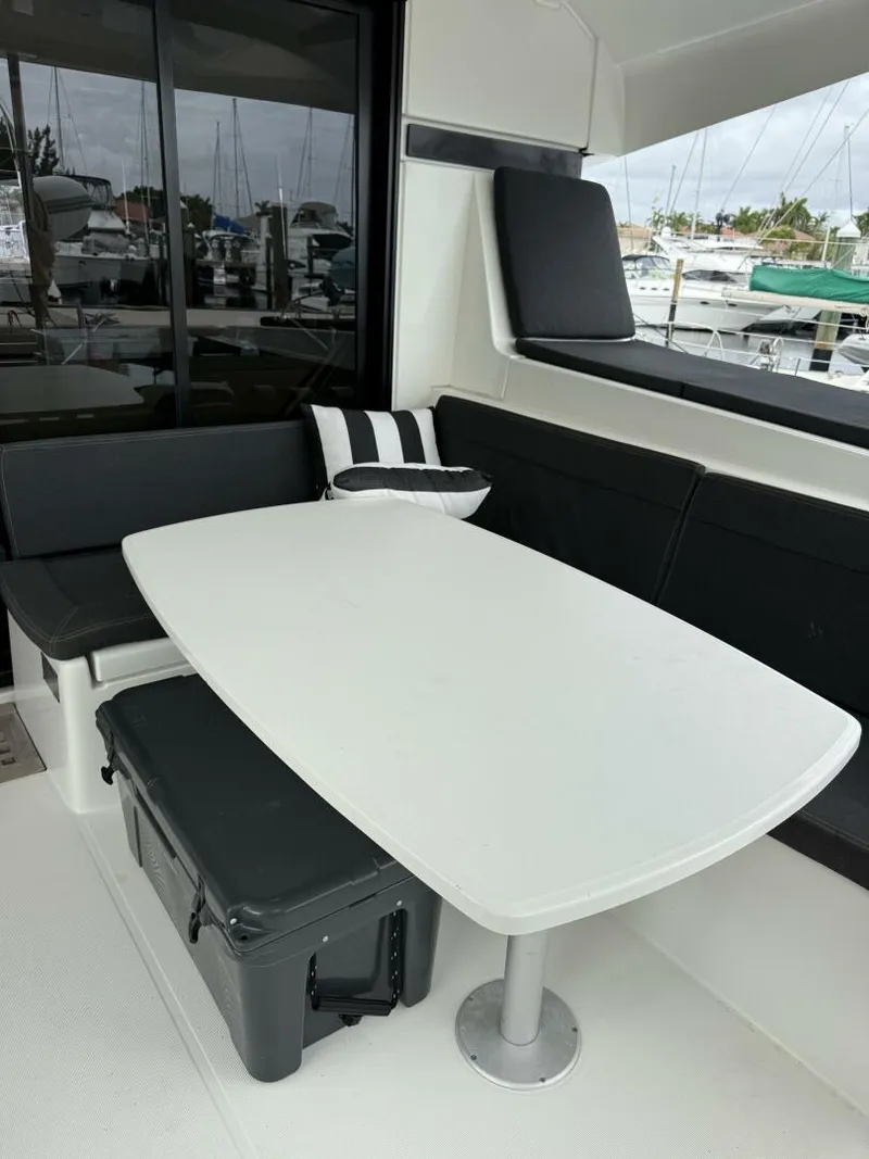 Slide: The Image of Lagoon Lagoon 42 2019 - 5