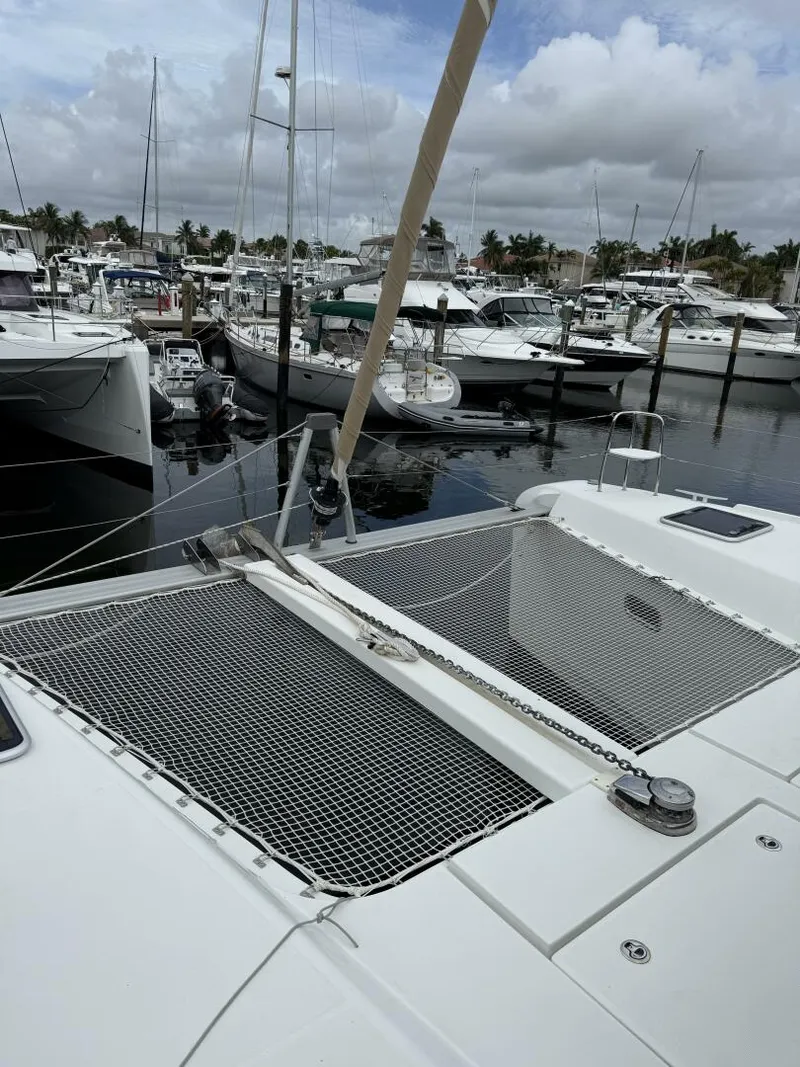 Slide: The Image of Lagoon Lagoon 42 2019 - 8