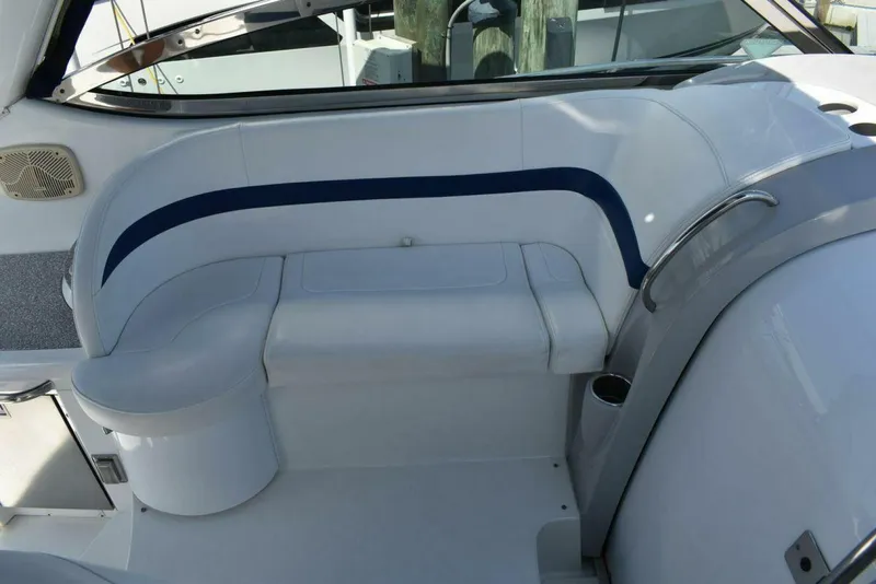 Slide: The Image of Formula 37 Performance Cruiser 2005 - 12