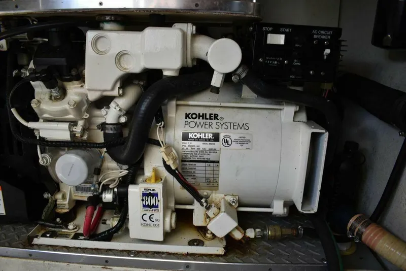Slide: The Image of Formula 37 Performance Cruiser 2005 - 54