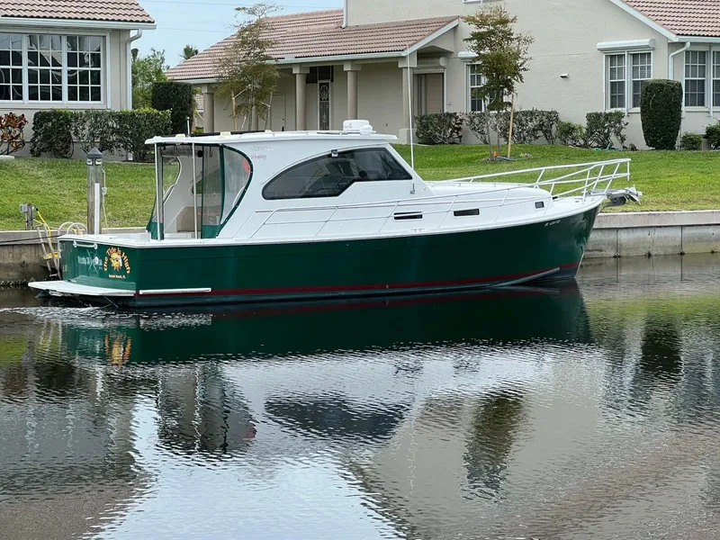 The Image of Mainship Pilot 34 2000 - 0