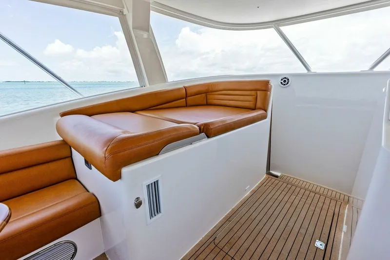 Slide: The Image of Calcutta 480 Catamaran 2020 - 11