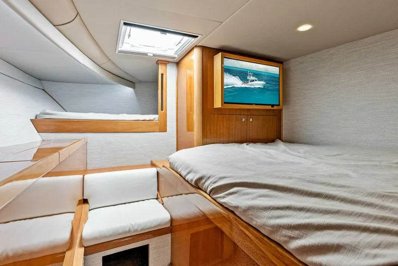 Slide: The Image of Calcutta 480 Catamaran 2020 - 19