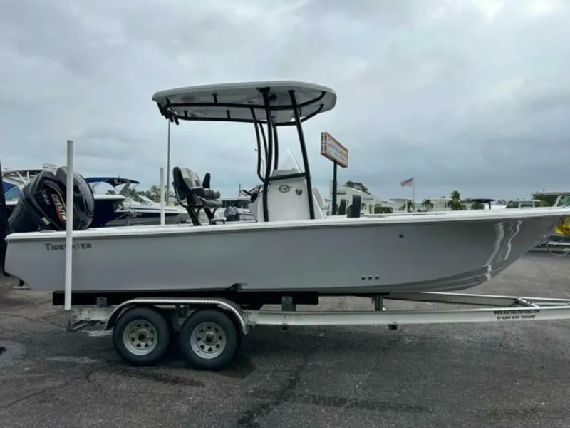 The Image of Tidewater 2300 Carolina Bay 2024 - 0