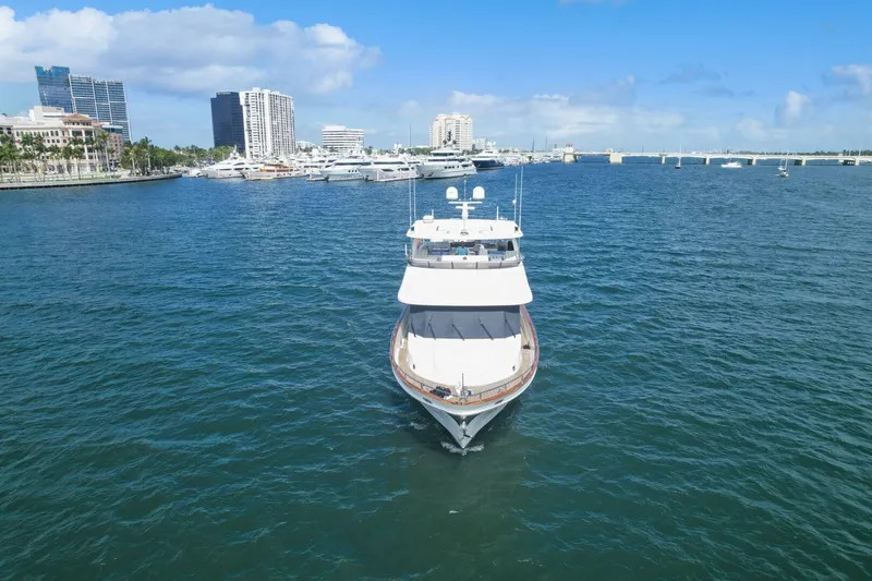 Slide: The Image of Ocean Alexander 83 2010 - 11