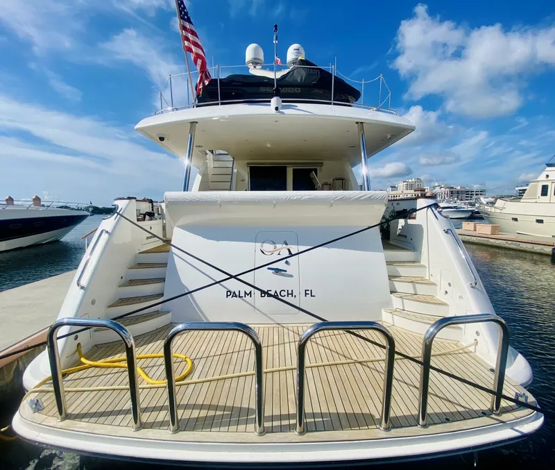 Slide: The Image of Ocean Alexander 83 2010 - 17