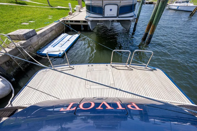 Slide: The Image of Marlow Explorer Enclosed Bridge (CB) 2013 - 22