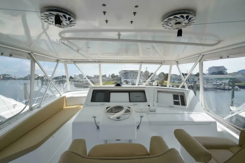 Slide: The Image of Viking 55 Convertible 2000 - 33