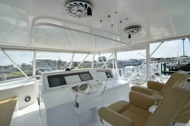 Slide: The Image of Viking 55 Convertible 2000 - 35