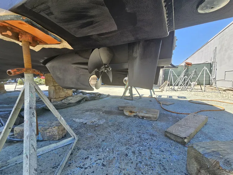 Slide: The Image of Mainship M34 Pilot 2016 - 22