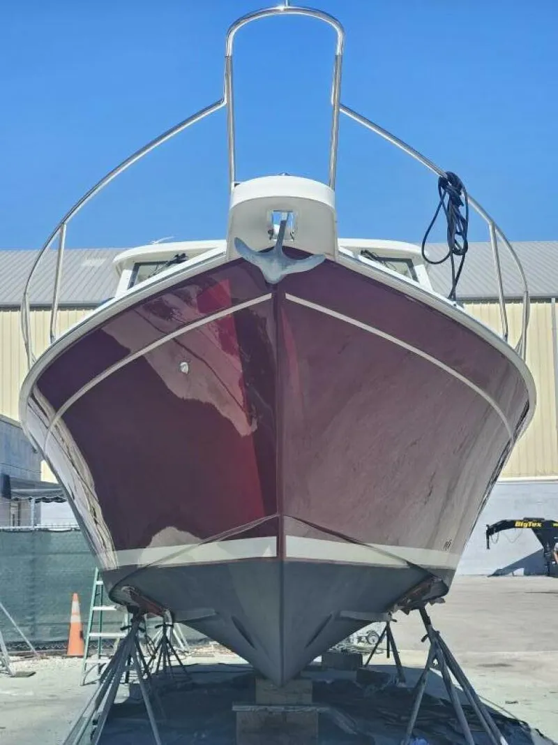 Slide: The Image of Mainship M34 Pilot 2016 - 3