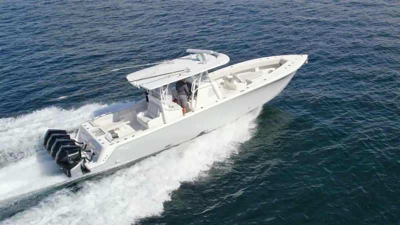 Slide: The Image of SeaVee 390z Center Console 2022 - 2