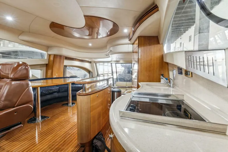 Slide: The Image of Azimut 55 flybridge 2005 - 20
