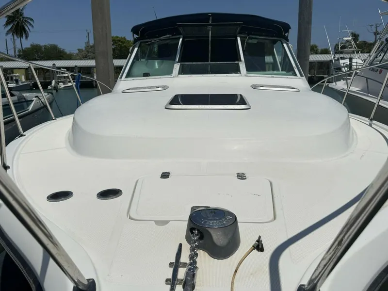 Slide: The Image of Tiara 3100 Open 2000 - 26
