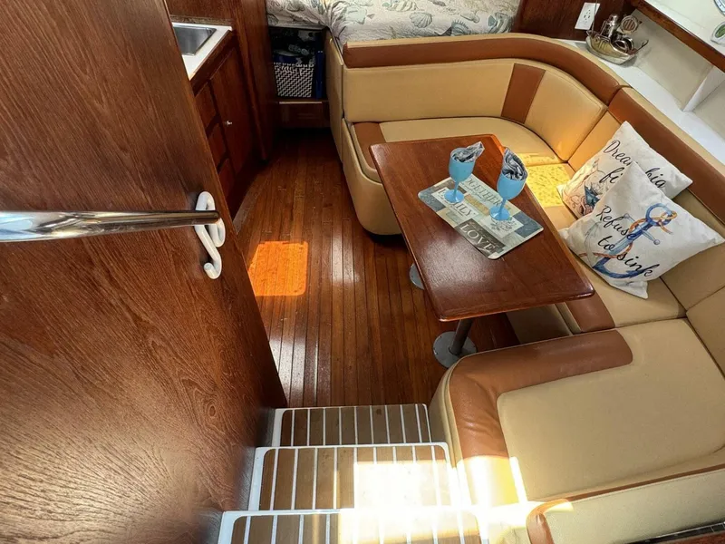 Slide: The Image of Tiara 3100 Open 2000 - 4
