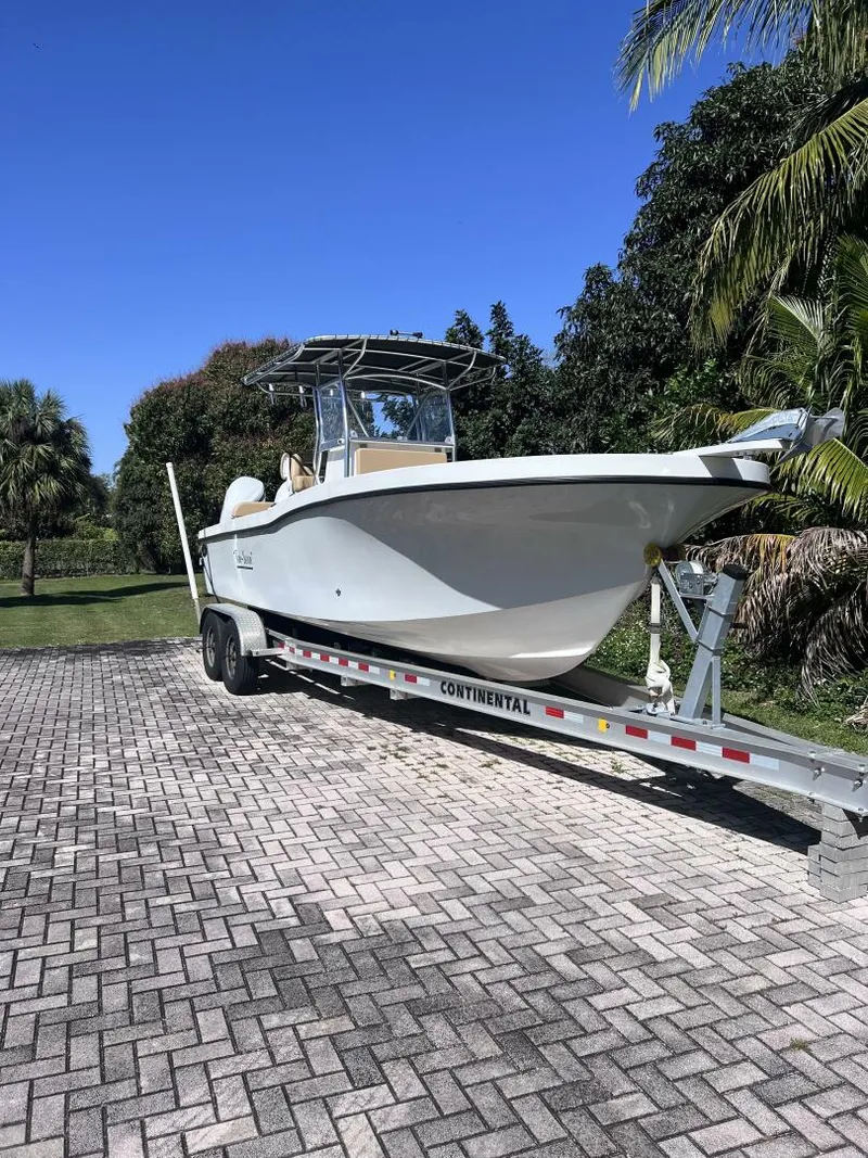 Slide: The Image of Dusky 278 CENTER CONSOLE 2022 - 2