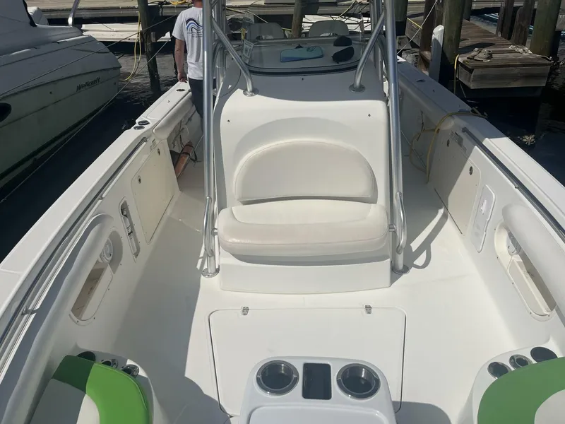 Slide: The Image of Boston Whaler 32 Outrage 2008 - 16