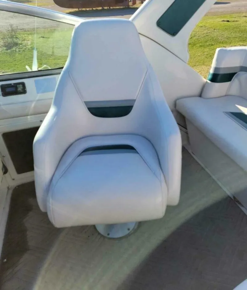Slide: The Image of Cruisers Esprit 3270 1989 - 4
