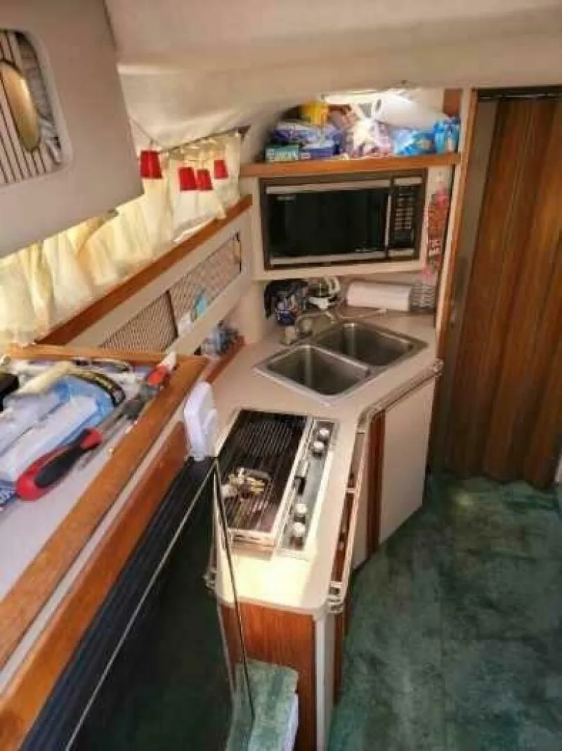 Slide: The Image of Cruisers Esprit 3270 1989 - 5