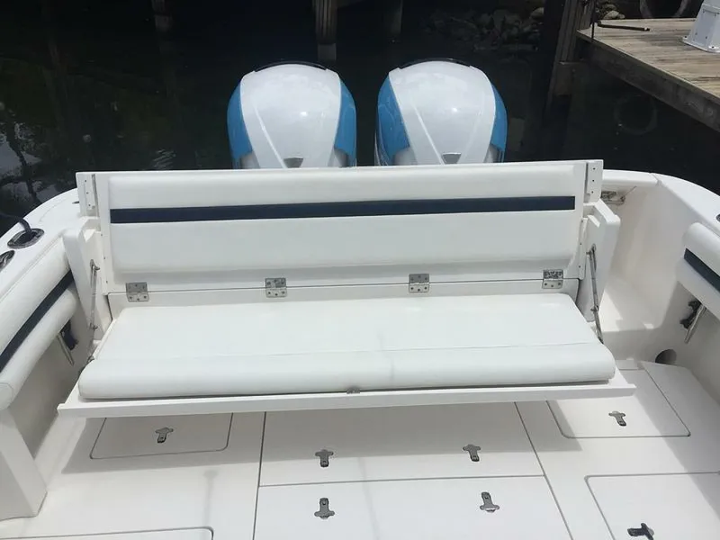 Slide: The Image of Intrepid 375 Center Console 2015 - 9