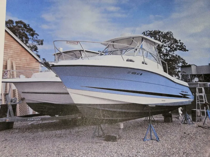 The Image of Hydra-Sports 2800 Vector 2003 - 0