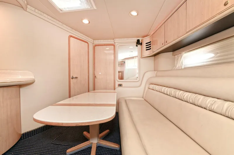 Slide: The Image of Sea Ray 460 Sundancer 2000 - 24
